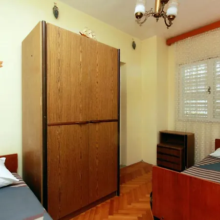 Gæstehus With A Parking Space Podaca, Makarska - 517